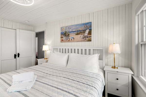 Photo 10 of Del Mar #20037 - Steps to the Beach, Cozy, Central AC!