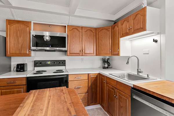 Photo 6 of Del Mar #15589 - Sweeping Water Views, Walk to Town, Outdoor Shower!