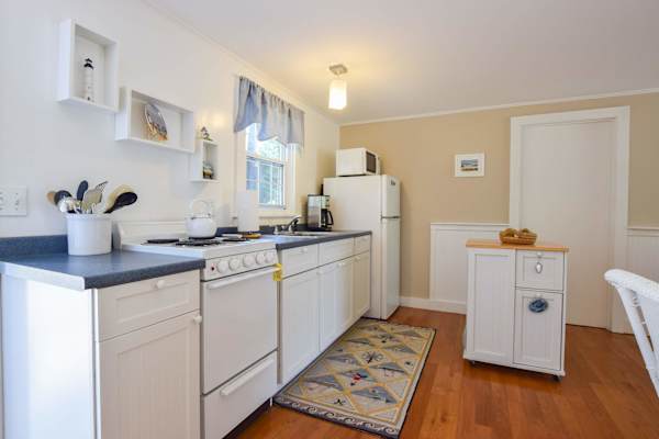 Photo 8 of Del Mar #13355 - Private Association Pool Great Location!