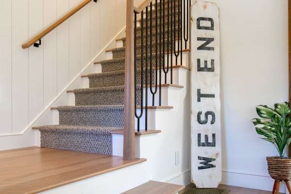 Photo 8 of Del Mar #11172 - Short walk to Provincetown shopping!