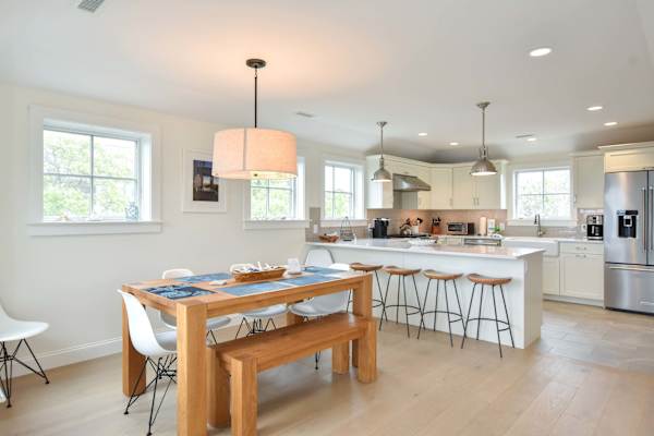 Photo 10 of Del Mar #14424 - Gorgeous Architectural Home w/ Water Views!