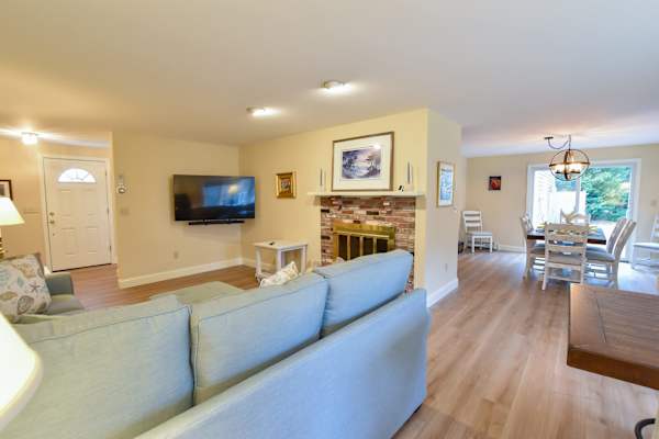 Photo 7 of Del Mar #14511 - Sunroom, Mins to Beaches, Central AC!