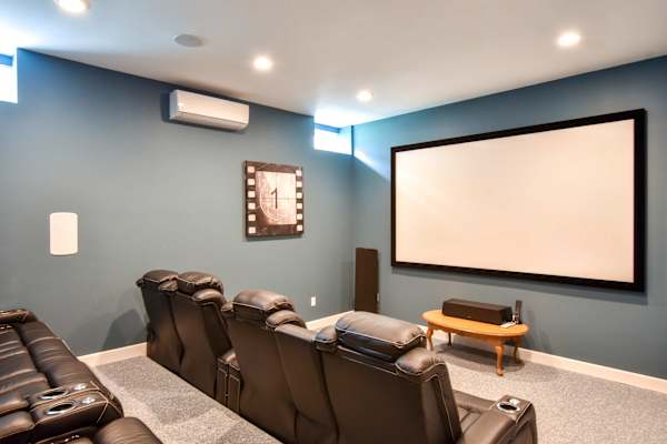 Photo 4 of Del Mar #15526 - Luxurious Waterfront Home!