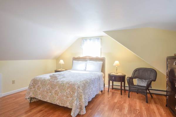 Photo 10 of Del Mar #16665 - Lovely Home Near Bike Path Dog Welcome!