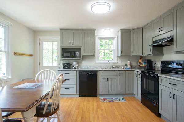 Photo 8 of Del Mar #20021 - Stylish Home Dog Friendly Close to Beach!