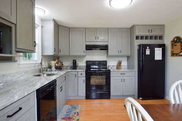 Photo 2 of Del Mar #20021 - Stylish Home Dog Friendly Close to Beach!