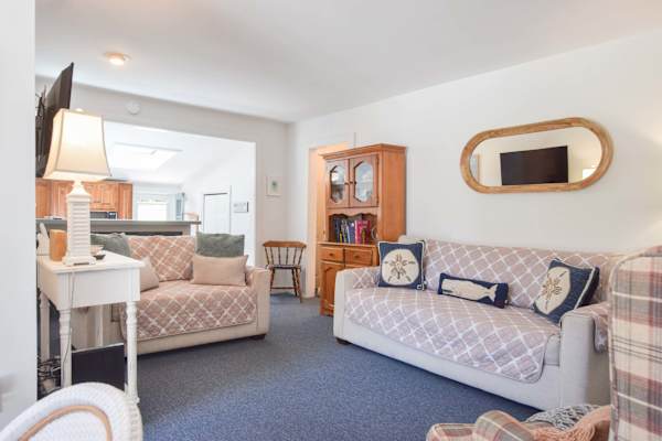 Photo 6 of Del Mar #15533 - Bike to Nauset Beach or Walk to Mill Pond!