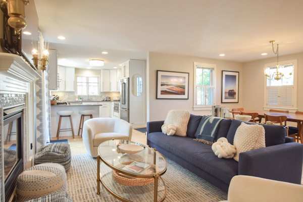 Photo 7 of Del Mar #11171 - Private deck, walk to Commercial Street!