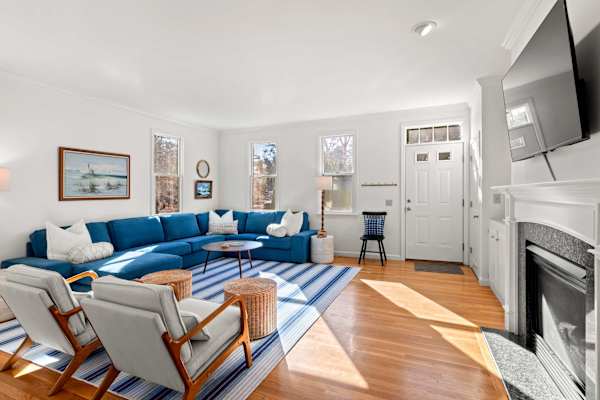 Photo 4 of Del Mar #18842 - Steps to Pond, Hot Tub & Game Room!