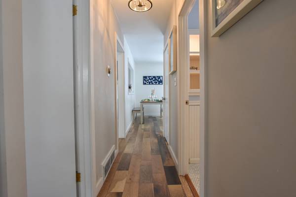 Photo 10 of Del Mar #13301 - Classic Cape Great Location! Dog Welcome!