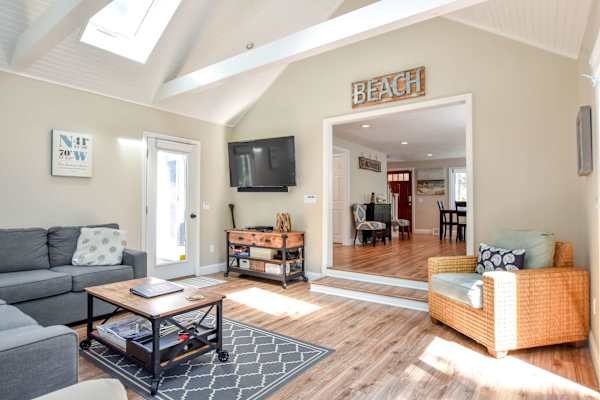 Photo 9 of Del Mar #19901 - Amazing Backyard, Spacious, Dog Friendly!