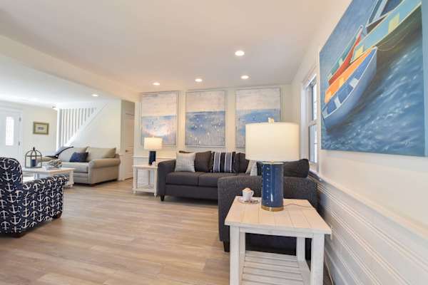 Photo 8 of Del Mar #17730 - Walk 300 Yards to Beach!