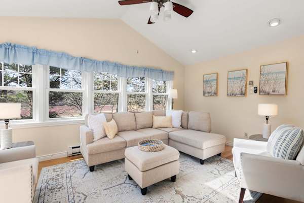 Photo 3 of Del Mar #16699 - Central AC, Dog Friendly, Family-Friendly!