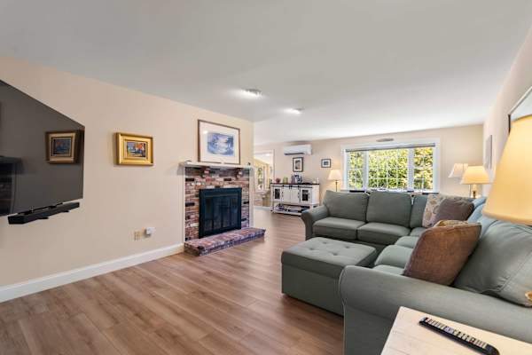 Photo 4 of Del Mar #14511 - Sunroom, Mins to Beaches, Central AC!