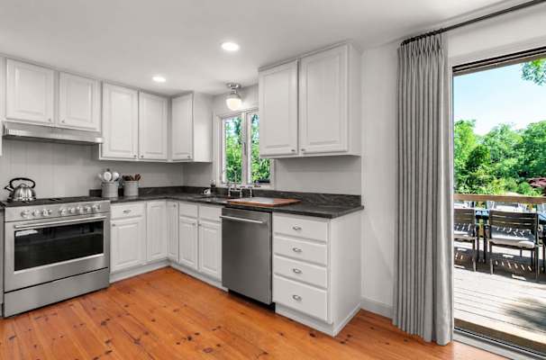 Photo 8 of Del Mar #14533 - 1 Mile to Campground Beach, Dog Friendly, AC!
