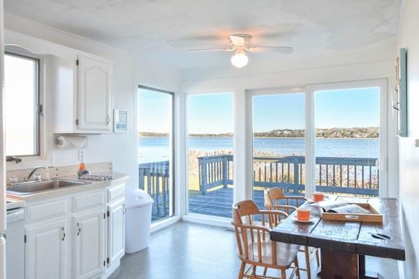 Photo 2 of Del Mar #14481 - Waterfront amazing views near beaches!