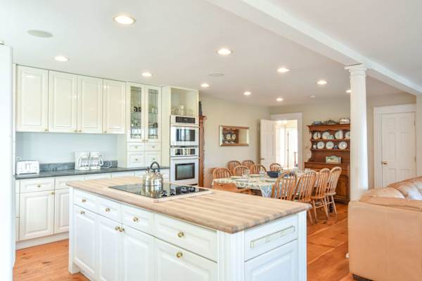 Photo 6 of Del Mar #14478 - Quintessential Captain's House w/ Water Views!