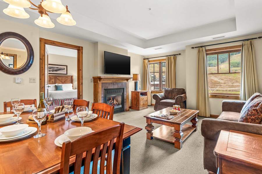 Lodge at Mountaineer Square condo with ski resort views