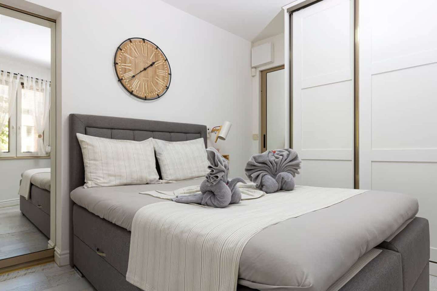 Two Stylish Apartments - TOP Location - Image 1