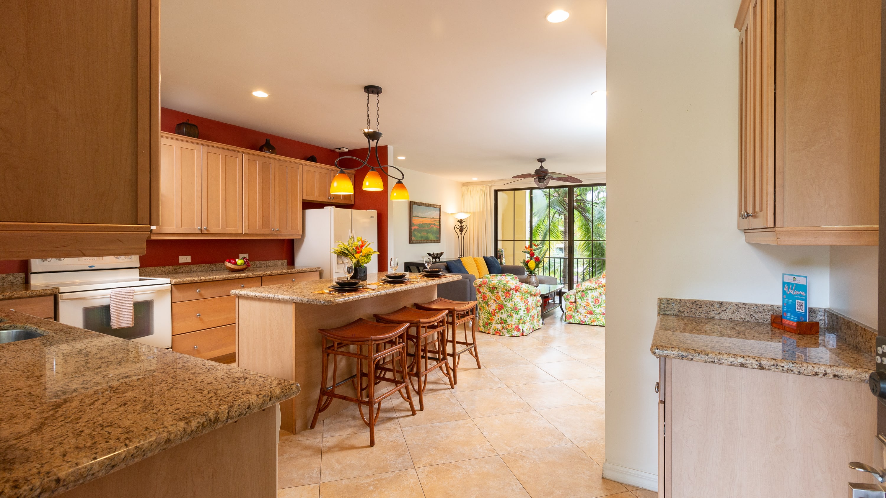 Spacious One-Bedroom Condo with Pool View, Balcony & Beach Club Access - Foto 11