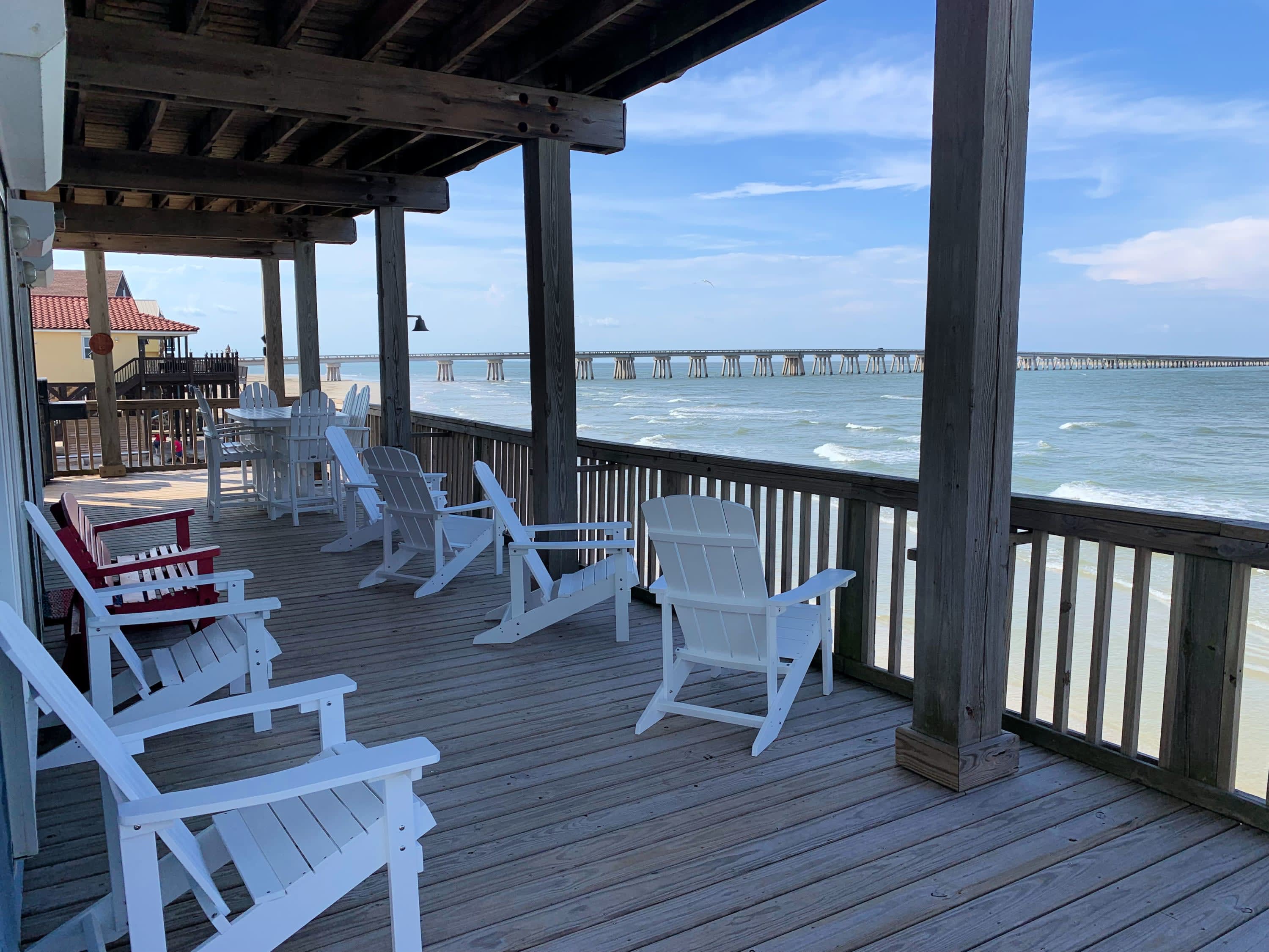 Atlantis Oceanfront Seating at its Finest | Photo 2