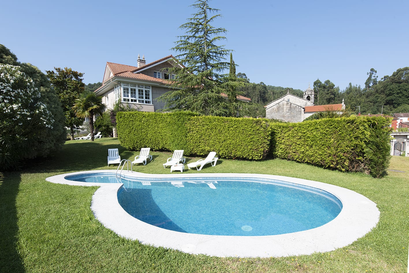  boutique con piscina cerca de la playa
