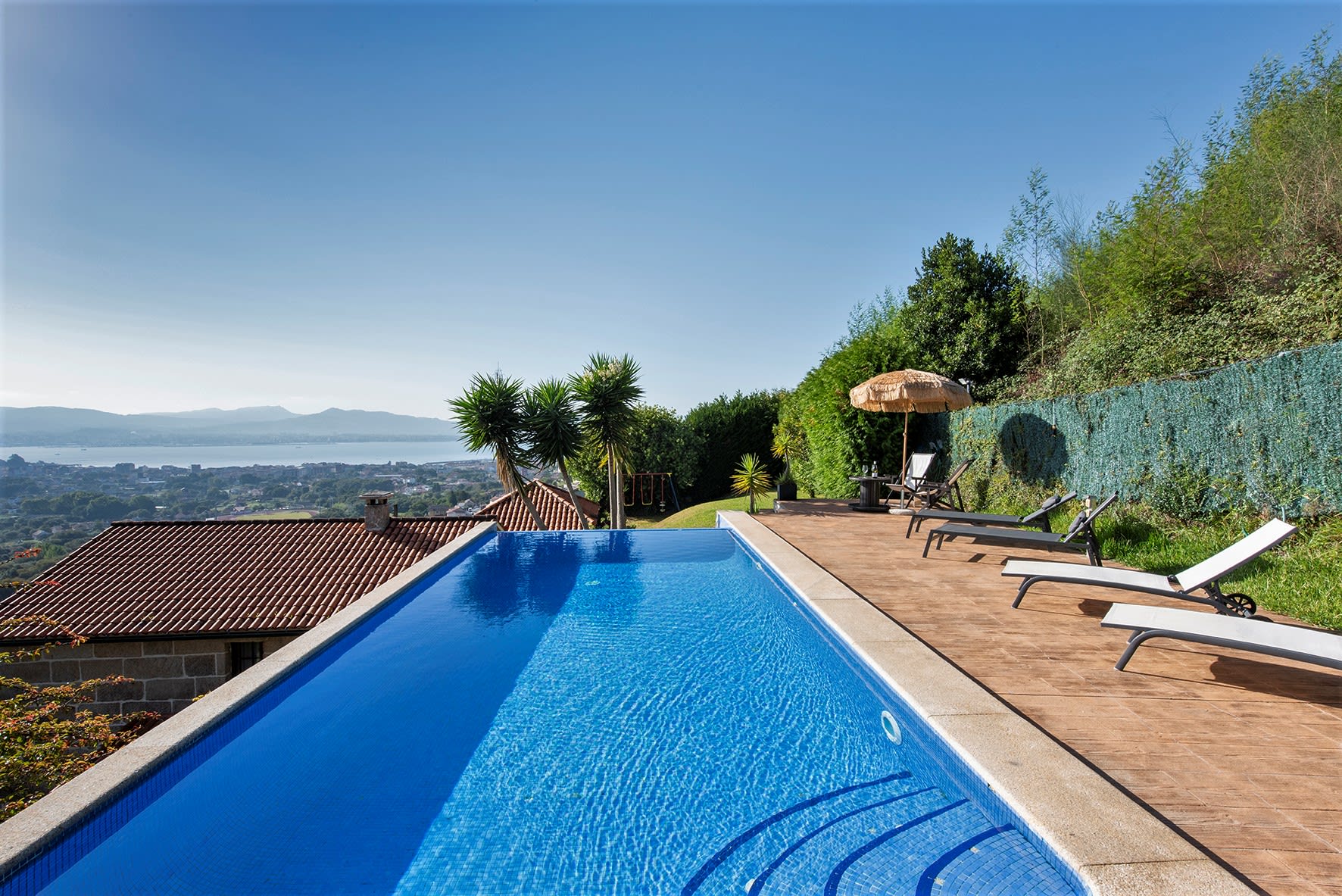 Galicia Holliday