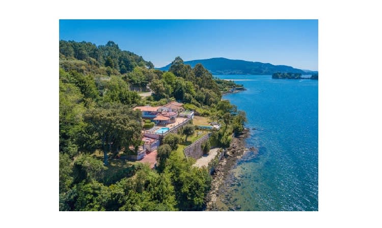  encima del mar con playa privada