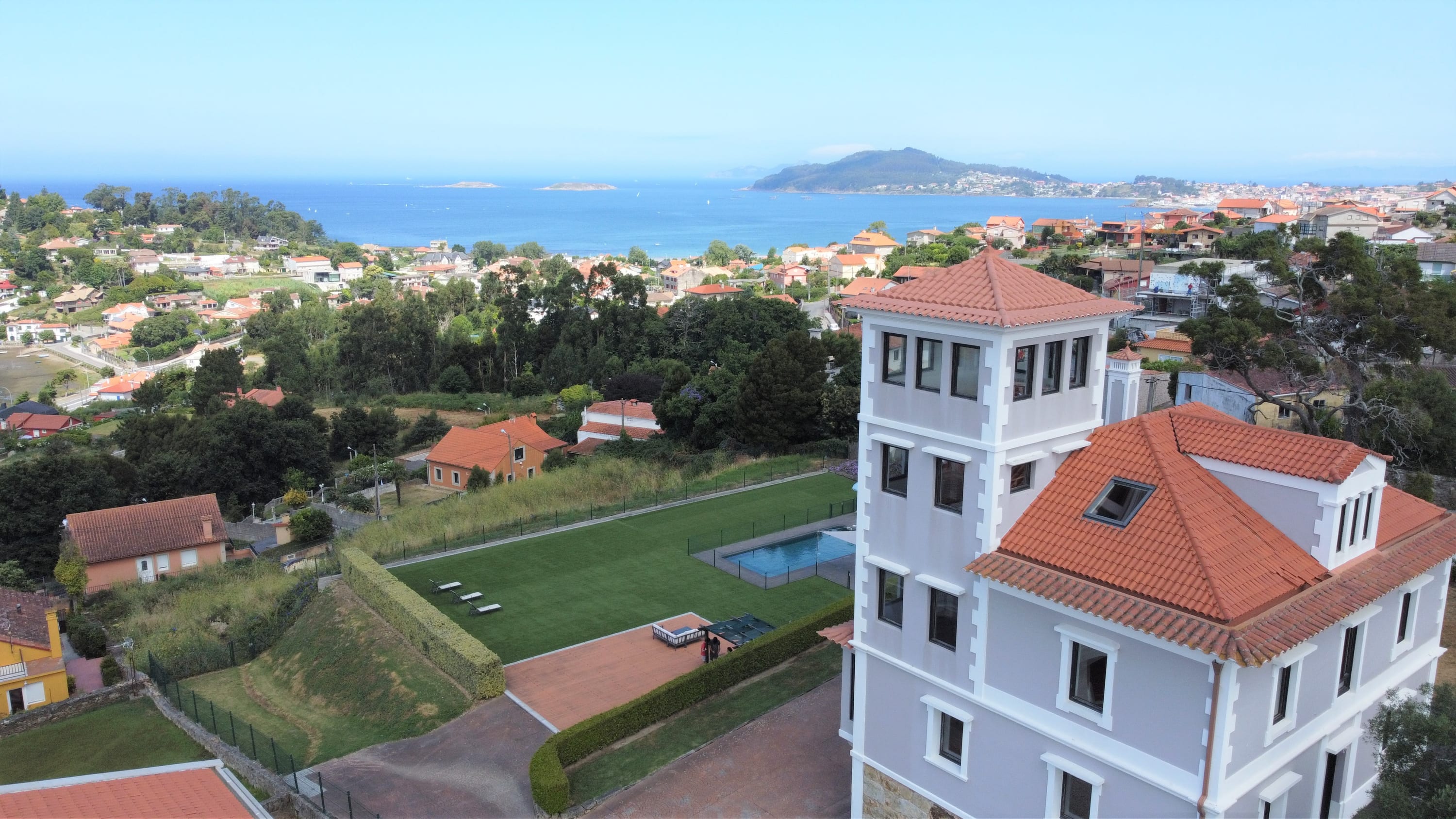 Galicia Holliday