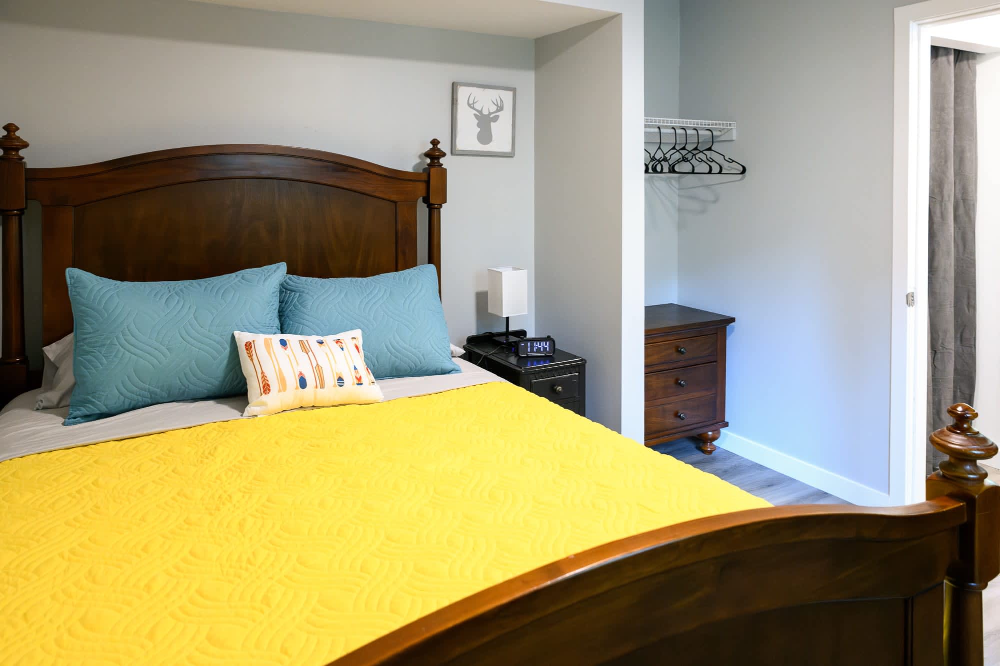 Queen bed