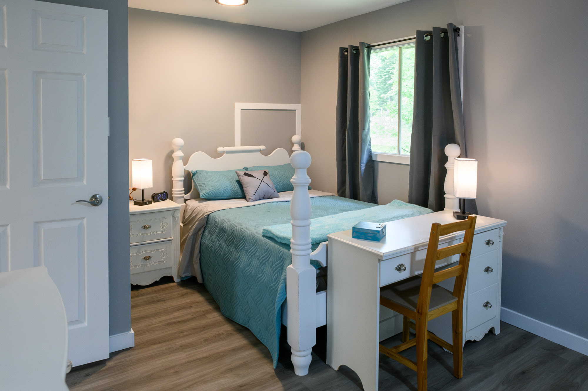 Double Bed