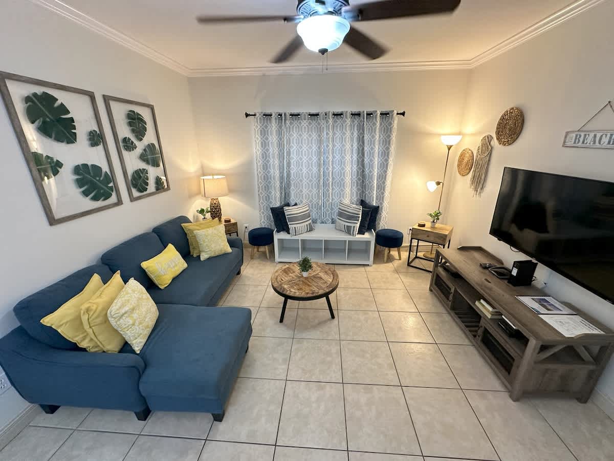 Family Friendly Condo w Pool South Padre Island 7