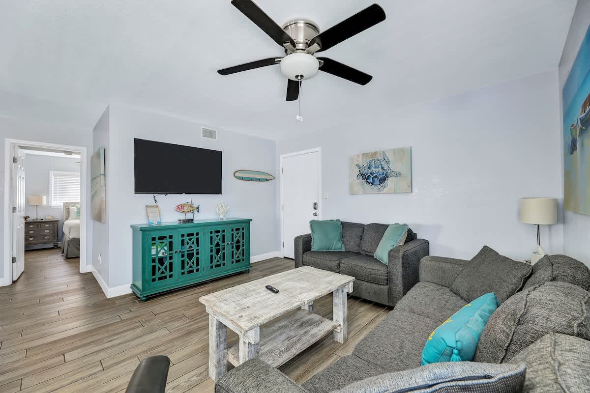 Gulf Coast Beach Front Condo with Private Balcony 7