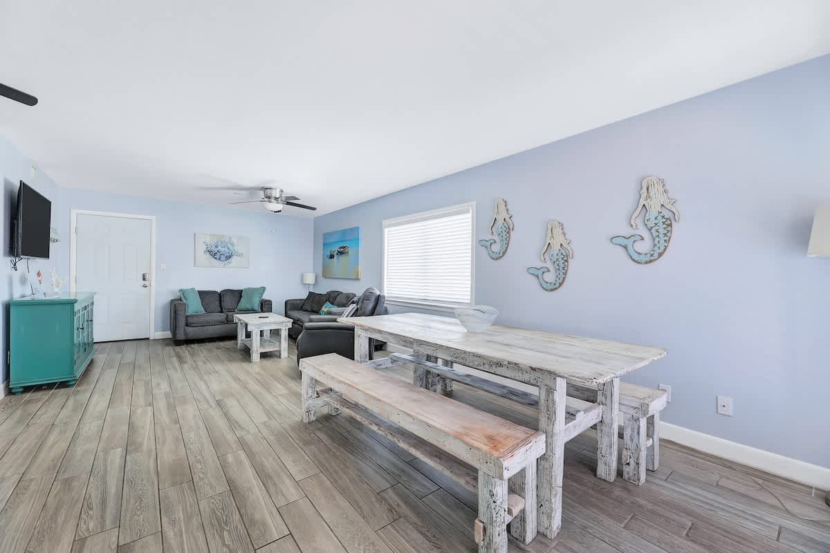 Gulf Coast Beach Front Condo with Private Balcony | Photo 11