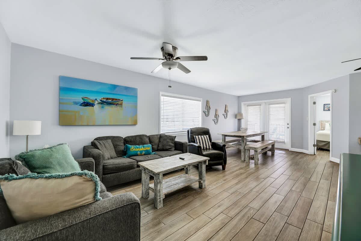 Gulf Coast Beach Front Condo with Private Balcony