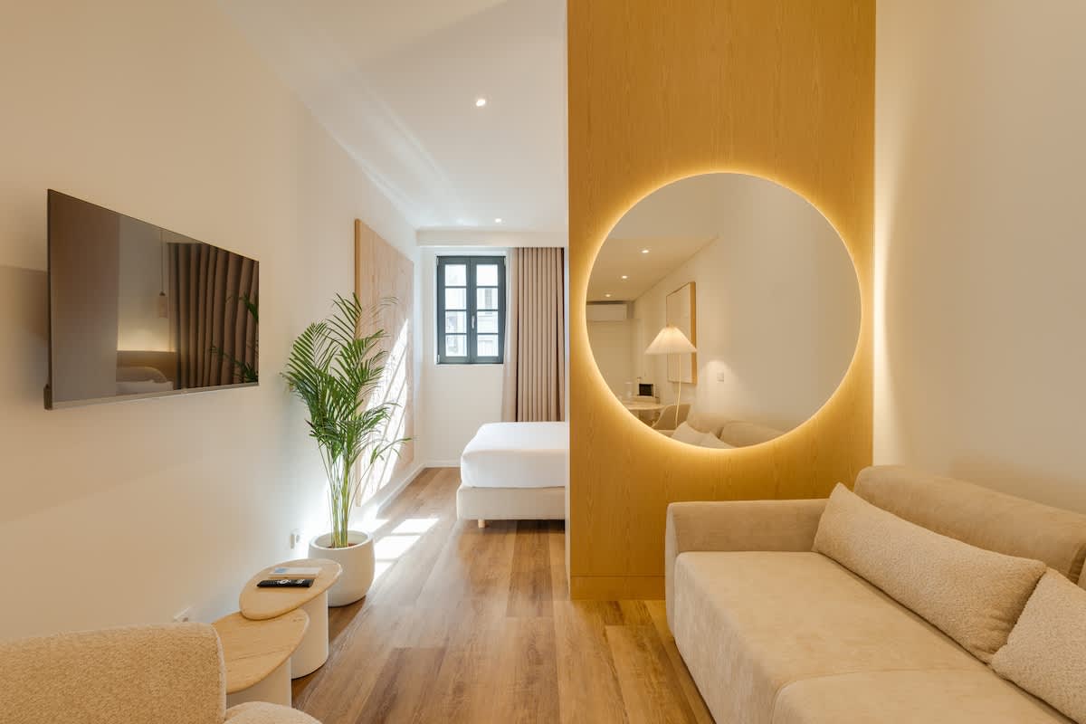 2 Private Studios w/ AC | São Bento | DA’Home #A — Porto, Porto District — vacation rental