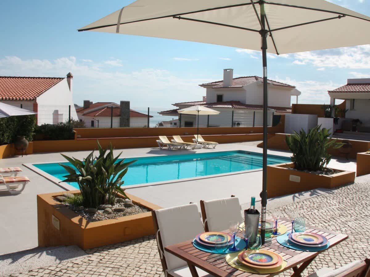 Casa Azul with Pool and Oceanview — Praia da Areia Branca, Lisboa — vacation rental