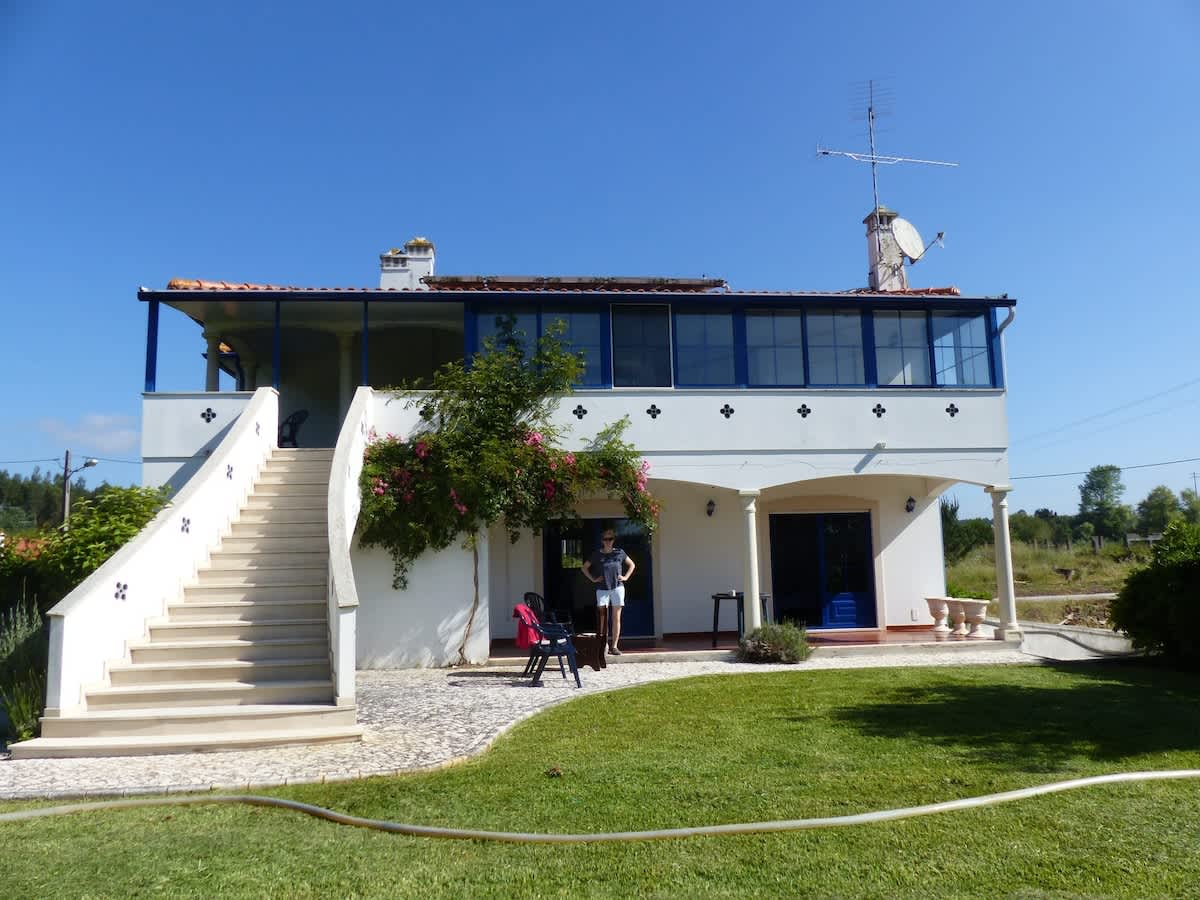 Casa Cecilia - Seaside Serenity and Coastal Charm — Coimbrão, Leiria — vacation rental