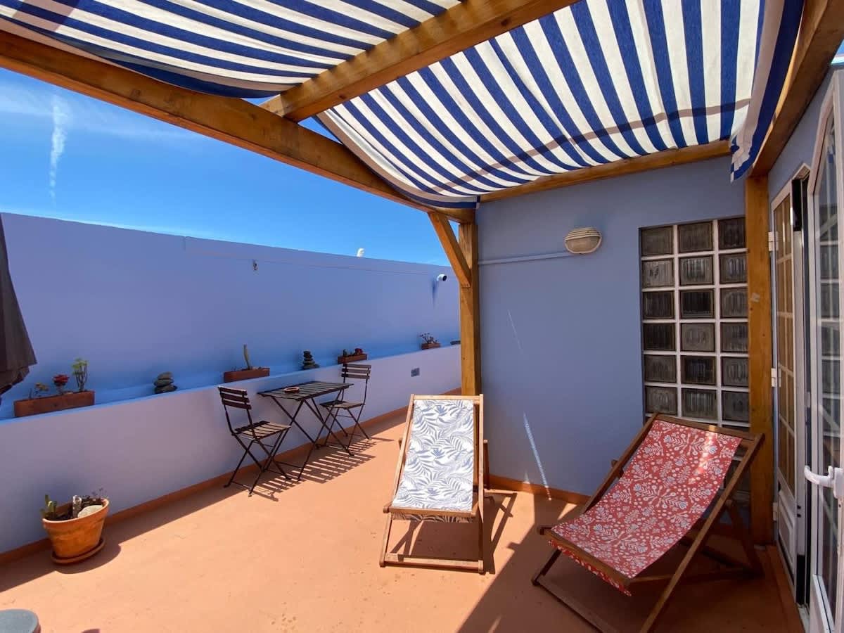 Casa do Buzio Rooftop Terrace with Ocean View — Praia da Areia Branca, Lisboa — vacation rental