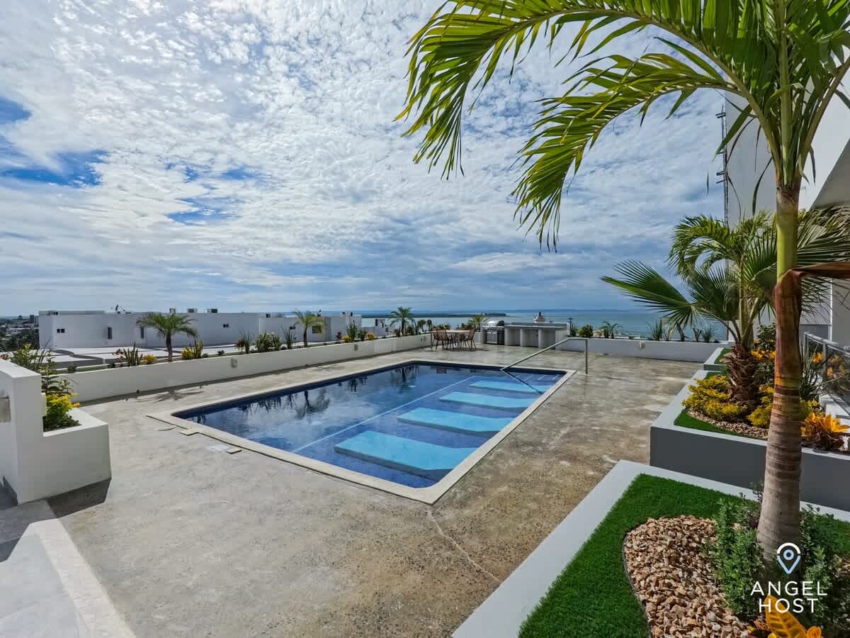 La Paz Studio: Ocean Views, Pool & Beach Nearby! — La Paz, Baja California Sur — vacation rental