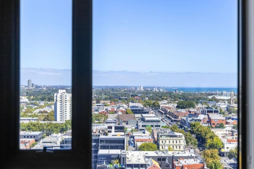 2B Southbank Stay | Pool, Gym, Bay Views