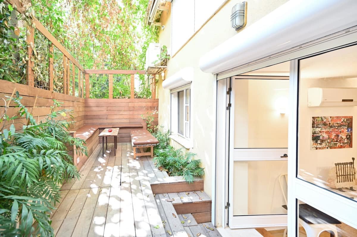 Trust Inn - Authentic Charm in Neve Tzedek