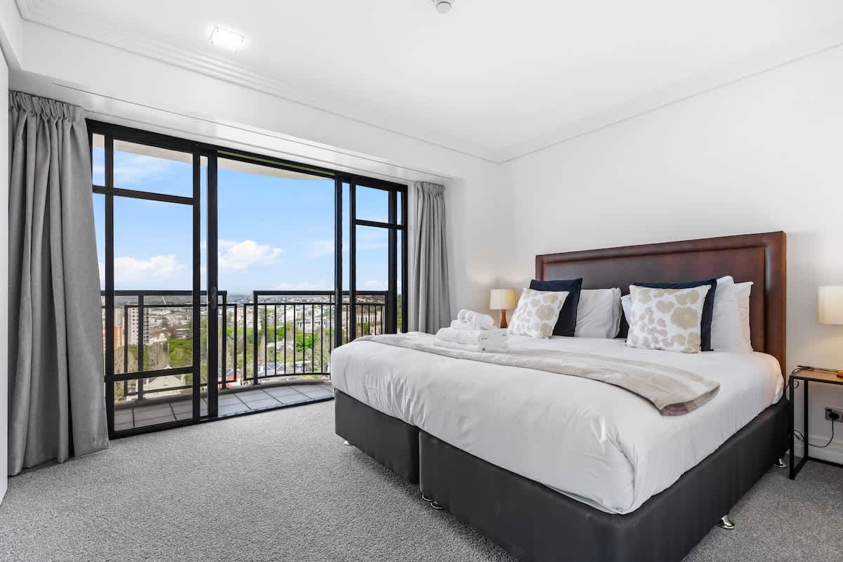 Modern 1BR Escape Central Auckland by Zodiak Stays | Photo 2