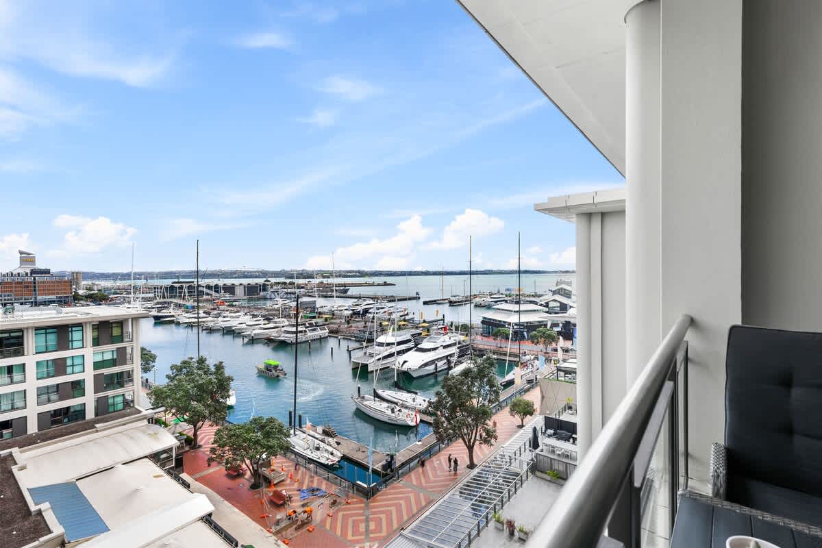  Harbour & marina views over Viaduct