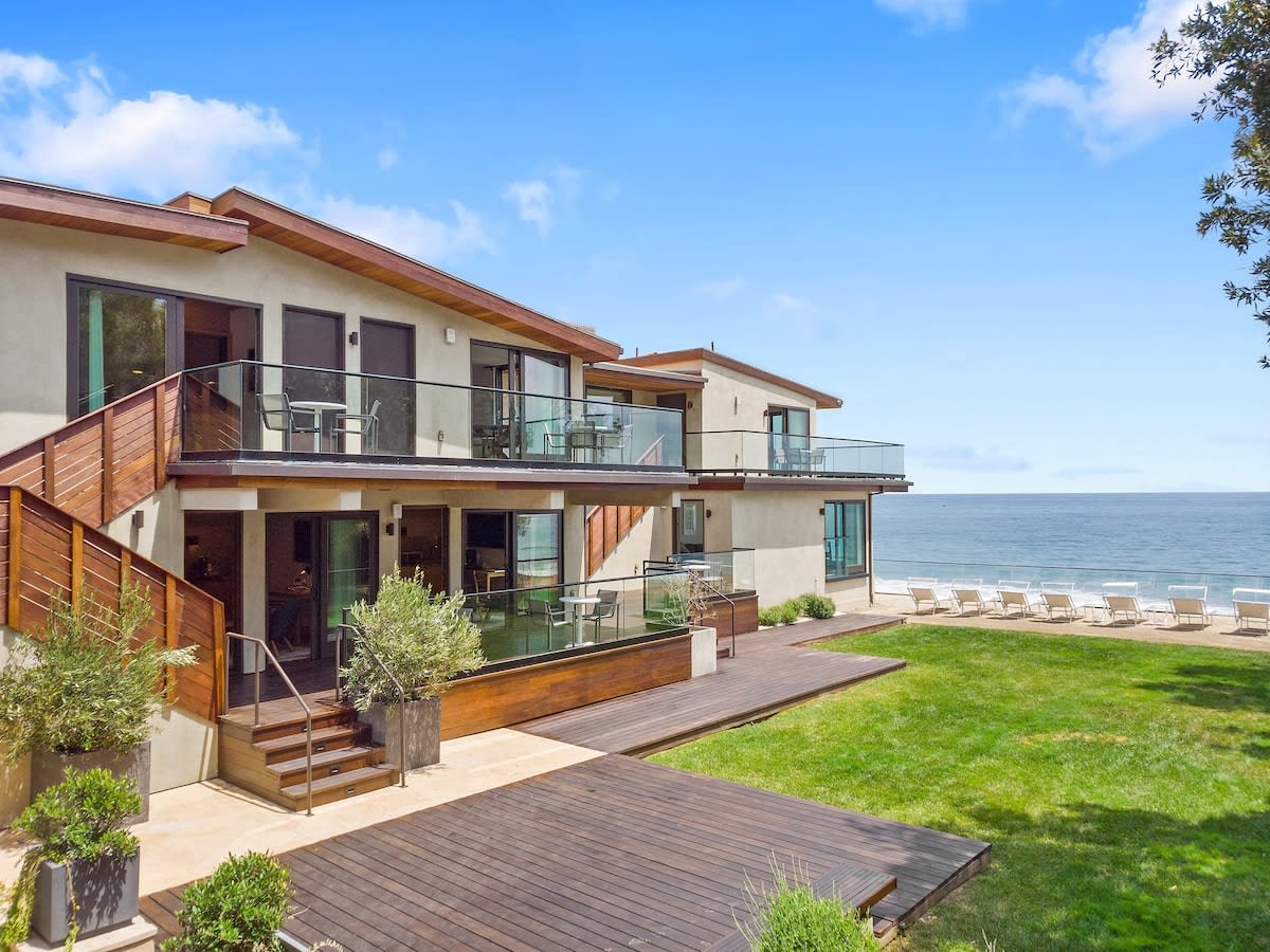 Quality construction and endless ocean views