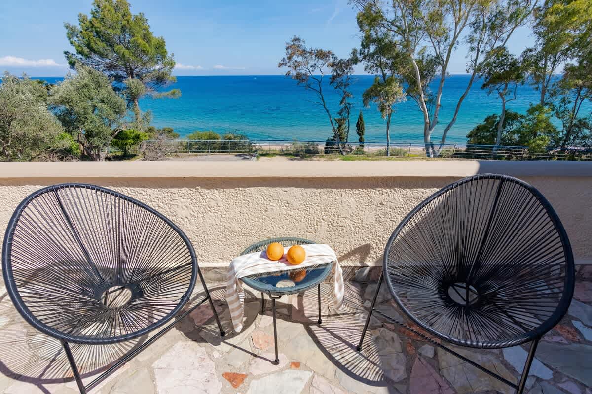 Astra Beach Studio - Koroni Beachfront Nest — Koroni, Messinia — vacation rental