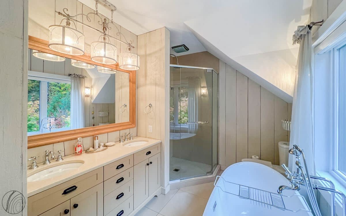 Chalet image 34