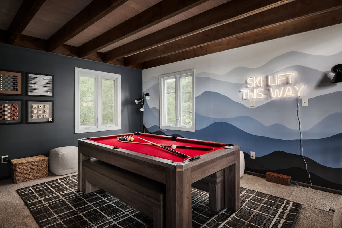Hot Tub, Sauna, Theater & Minutes to Bryce Resort