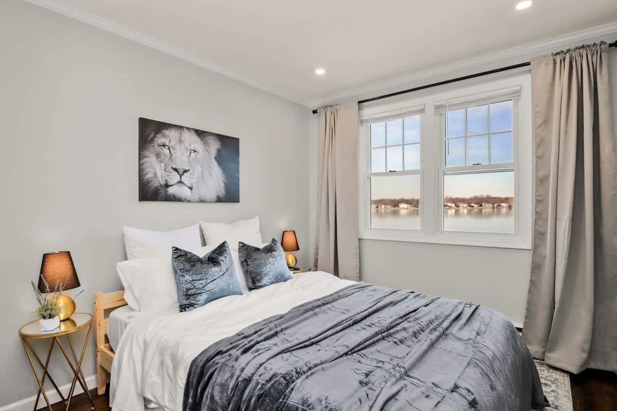 3rd Bedroom with ocean view