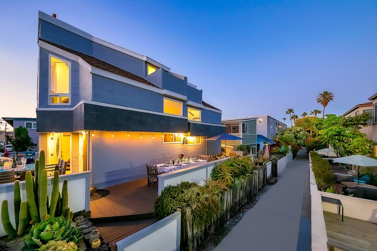 Location Location Dream Escape